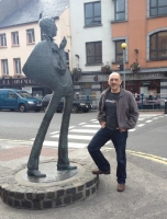 ah! couldn't miss a pic with the statue of the great poet Yeats on his beloved Sligo, he asked to be buried here. Gustavo Adolfo Becquer would have asked the same thing