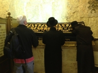 Jews praying at the Tomb of King David, who died 1000 bc. He was a dreadful king, once he killed one of his general to marry her wife. God told him: "you are not pure, but your son Solomon is, and he will build a temple for me". King David is best loved f